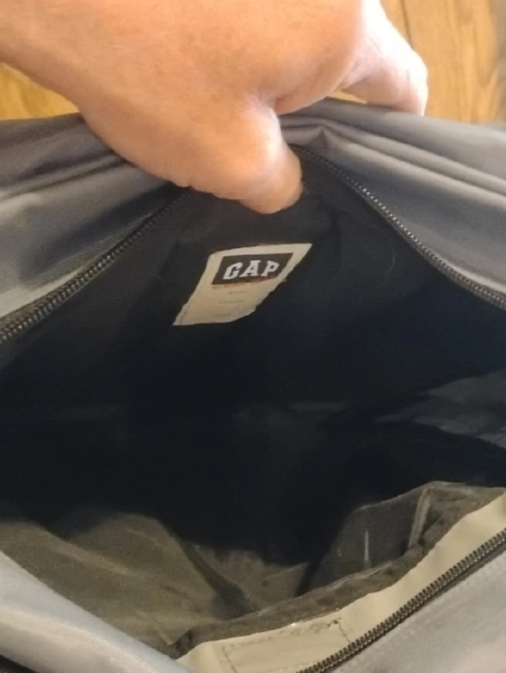 Gap Laptop Pack